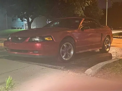 2000 Ford Mustang GT Convertible