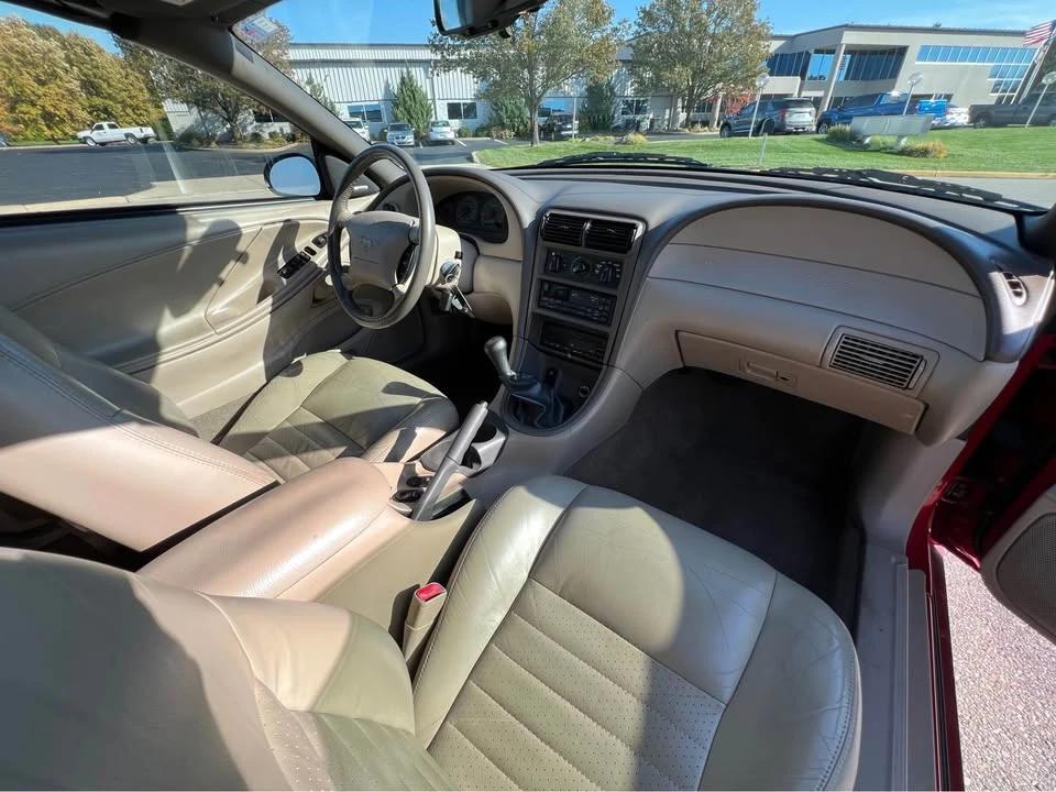 2000 Ford SN95 Mustang - Image 8 of 15