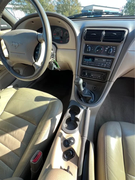 2000 Ford SN95 Mustang - Image 11 of 15