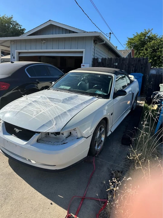 2000 Ford SN95 Mustang - Image 2 of 6