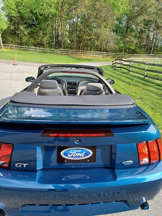 2000 Ford SN95 Mustang - Image 2 of 15