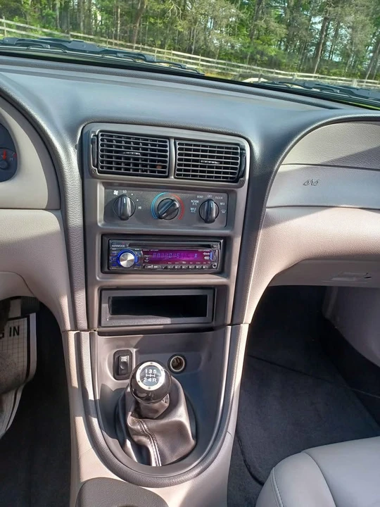 2000 Ford SN95 Mustang - Image 10 of 15