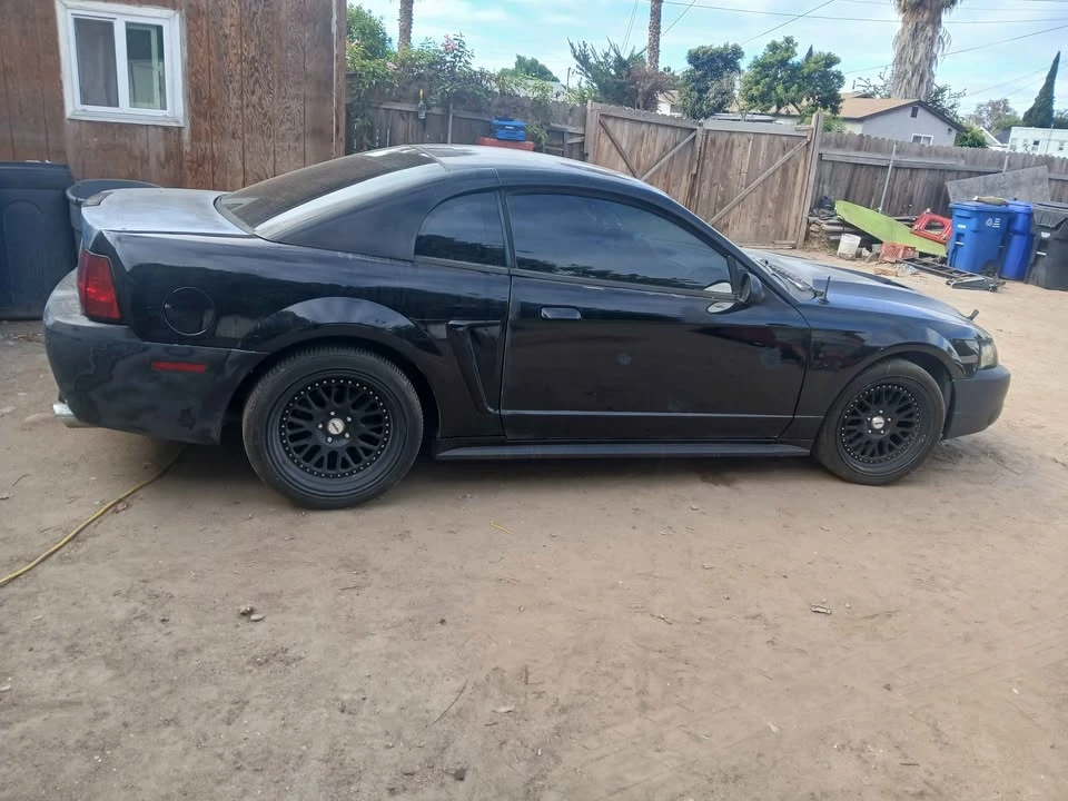 2000 Ford SN95 Mustang - Image 2 of 5