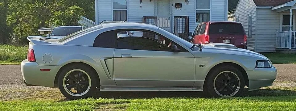 2000 Ford SN95 Mustang - Image 4 of 4
