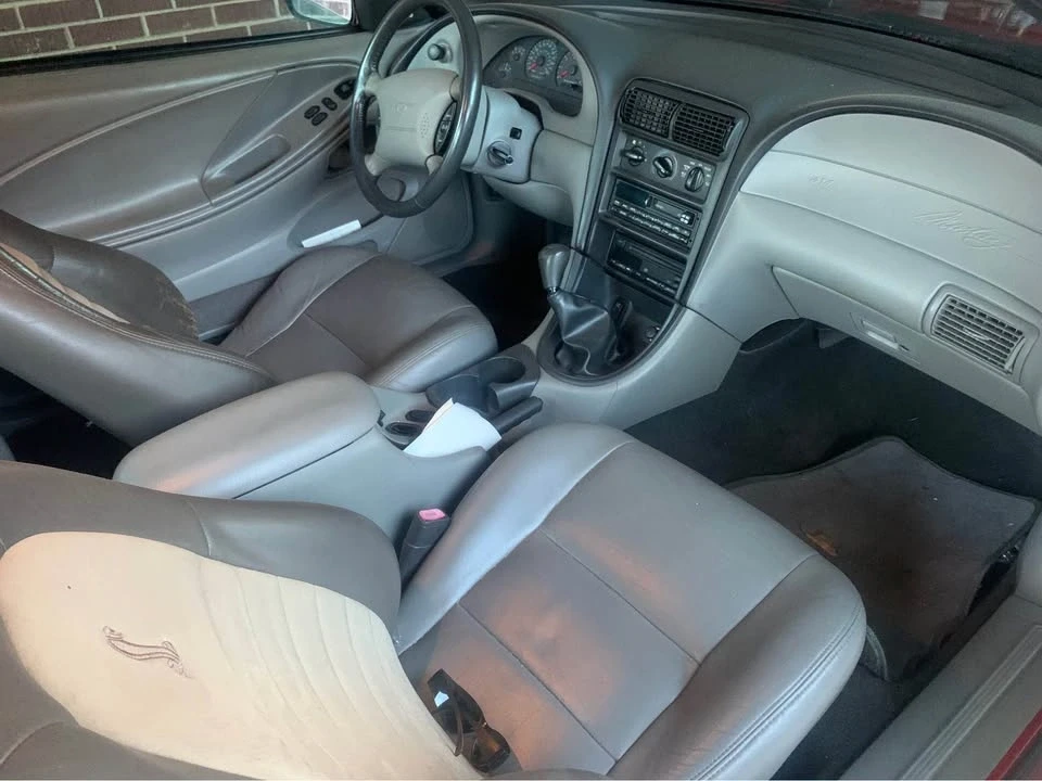 2000 Ford SN95 Mustang - Image 11 of 12