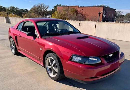 2000 Ford Mustang GT Coupe