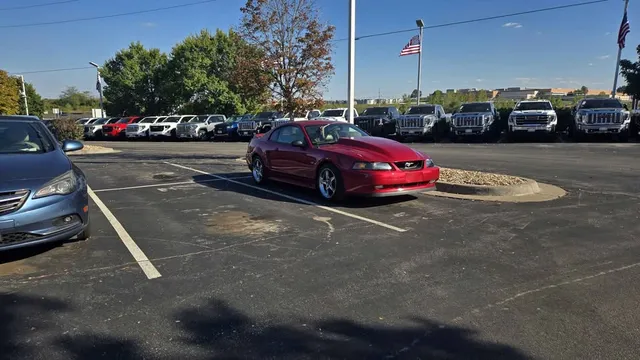 2000 Ford Mustang GT Coupe