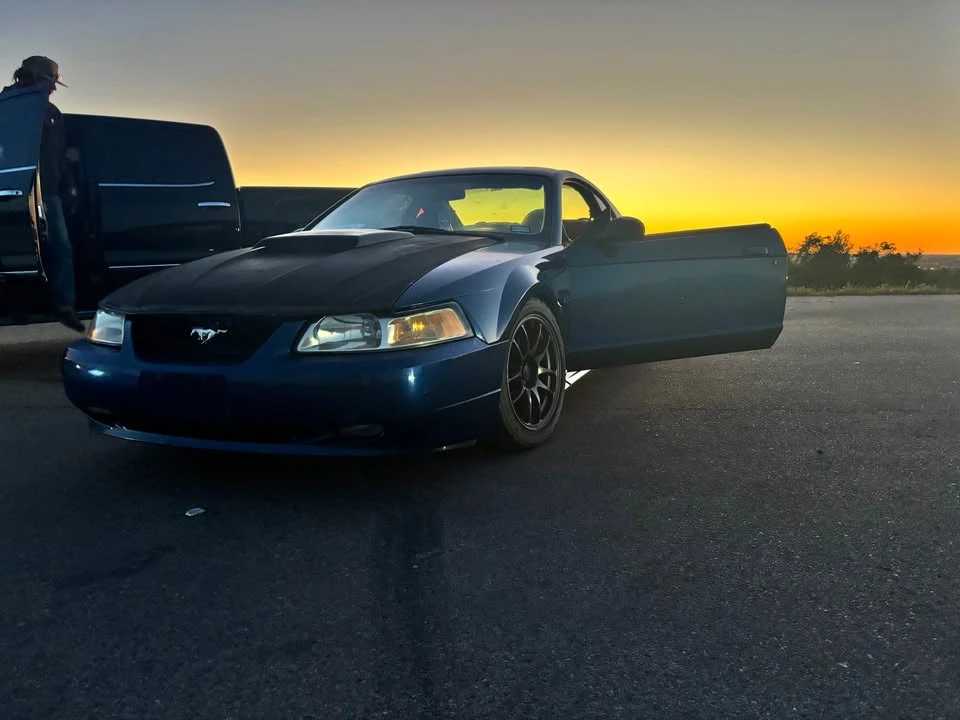 2000 Ford SN95 Mustang - Image 2 of 3