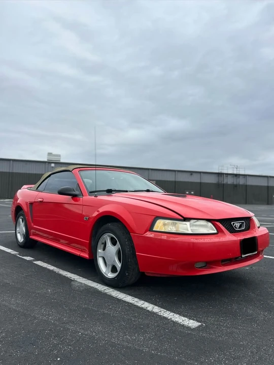 2000 Ford SN95 Mustang - Image 3 of 10