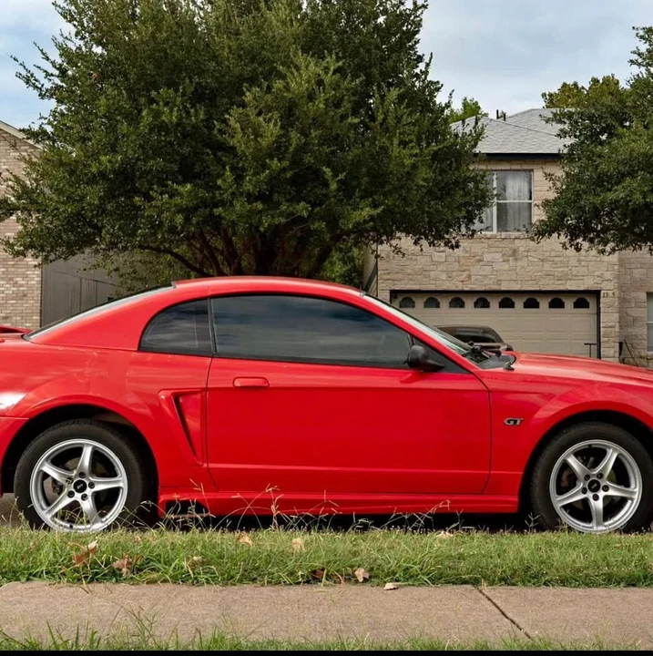 2000 Ford SN95 Mustang - Image 4 of 9