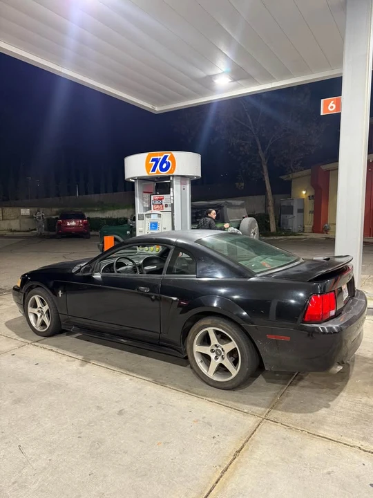 2000 Ford SN95 Mustang - Image 2 of 4