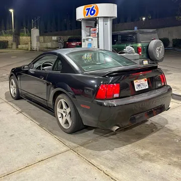 2000 Ford Mustang GT
