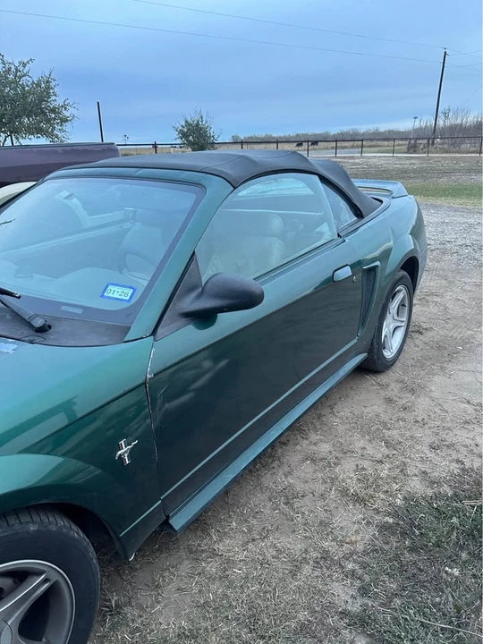 2000 Ford SN95 Mustang - Image 2 of 10