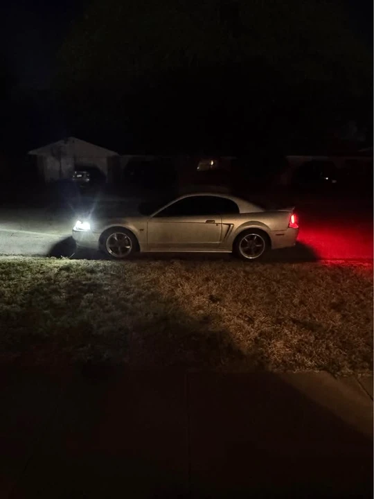2000 Ford SN95 Mustang - Image 3 of 3