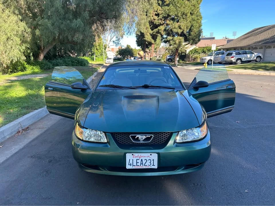 2000 Ford SN95 Mustang - Image 11 of 12