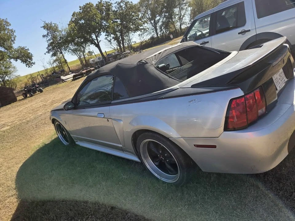 2000 Ford SN95 Mustang - Image 2 of 5