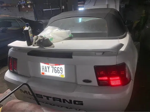 2000 Ford Mustang V6 Convertible