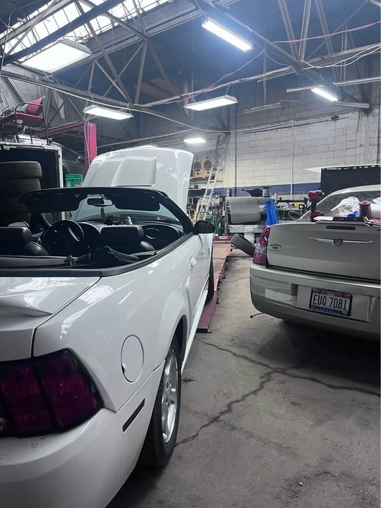 2000 Ford SN95 Mustang - Image 2 of 10