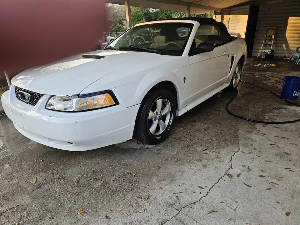 2000 Ford SN95 Mustang - Image 2 of 9