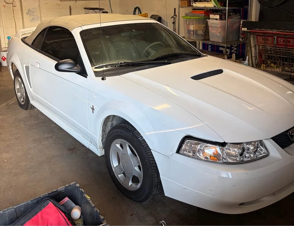 2000 Ford SN95 Mustang - Image 2 of 7