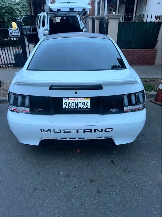 2000 Ford SN95 Mustang - Image 5 of 11
