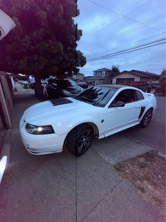 2000 Ford SN95 Mustang - Image 4 of 11