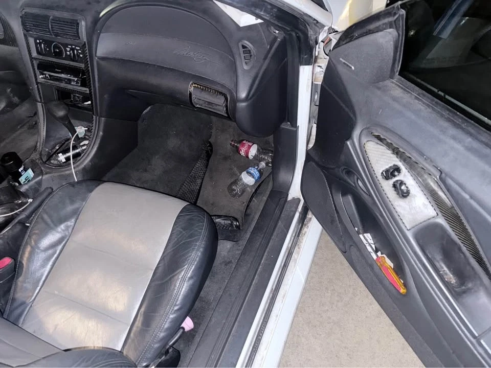 2000 Ford SN95 Mustang - Image 8 of 10