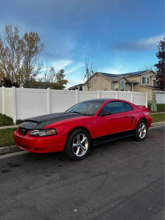 2000 Ford SN95 Mustang - Image 2 of 5