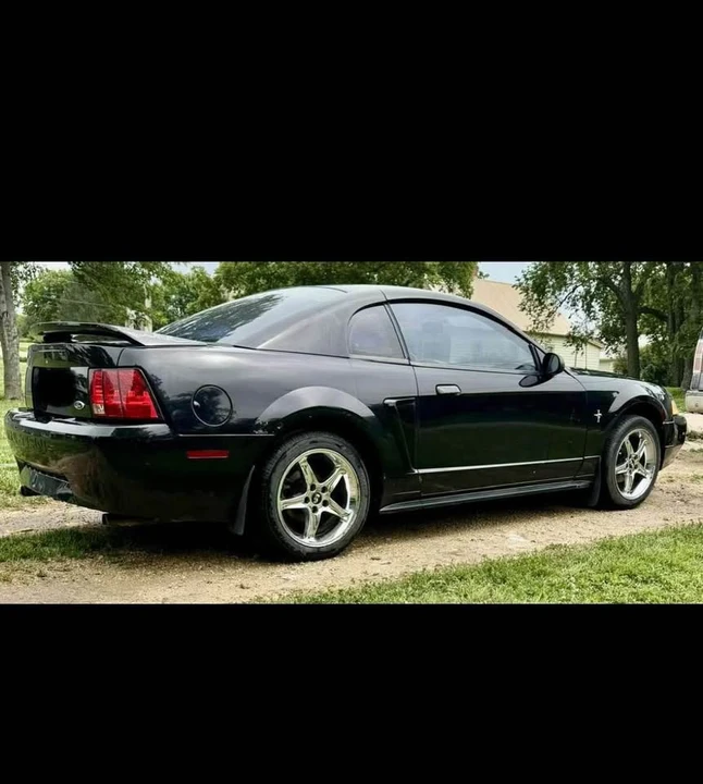 2000 Ford SN95 Mustang - Image 3 of 10