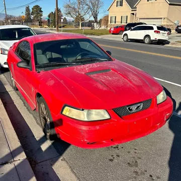 2000 Ford Mustang V6 Coupe