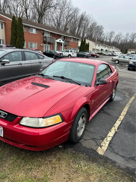 2000 Ford SN95 Mustang - Image 2 of 10