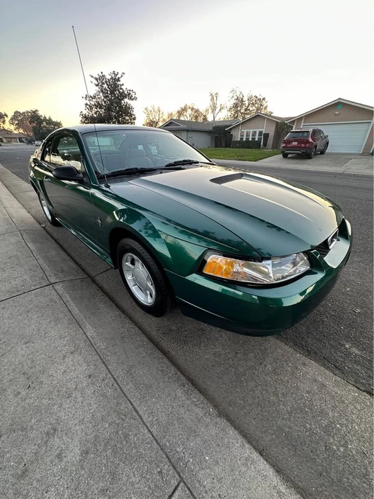 2000 Ford SN95 Mustang - Image 2 of 14