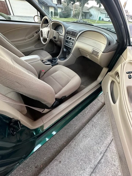 2000 Ford SN95 Mustang - Image 10 of 14