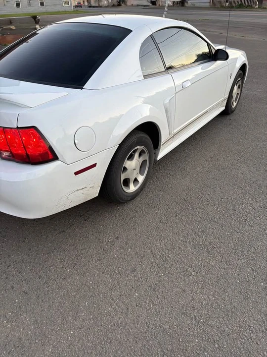 2000 Ford SN95 Mustang - Image 3 of 9