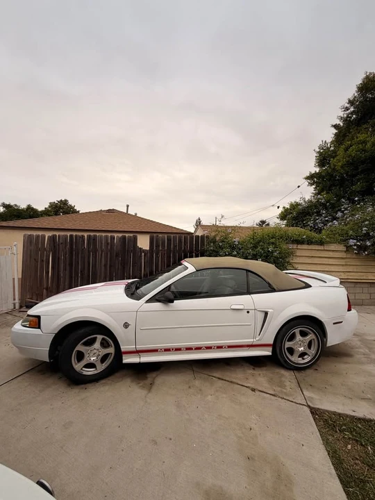 2000 Ford SN95 Mustang - Image 8 of 20