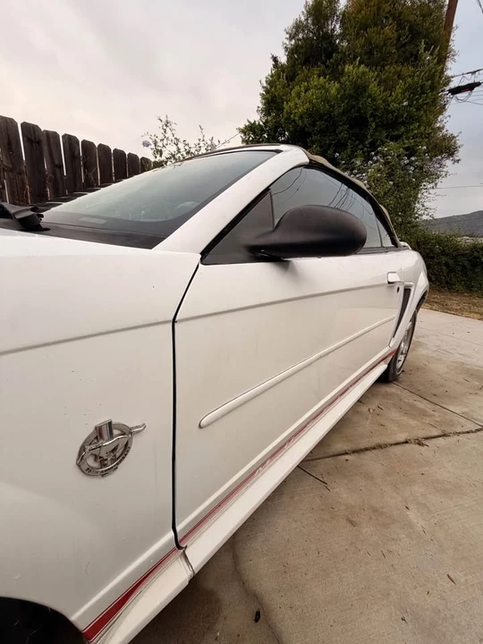 2000 Ford SN95 Mustang - Image 10 of 20