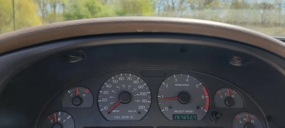 2000 Ford SN95 Mustang - Image 6 of 14