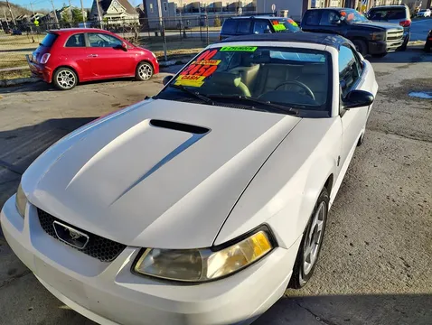 2000 Ford Mustang Convertible V6