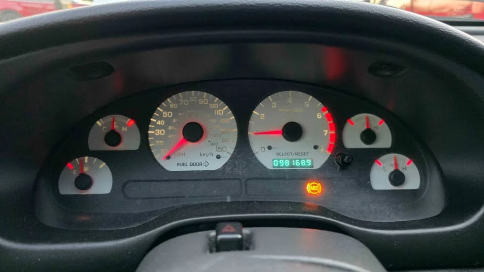 2000 Ford SN95 Mustang - Image 10 of 10