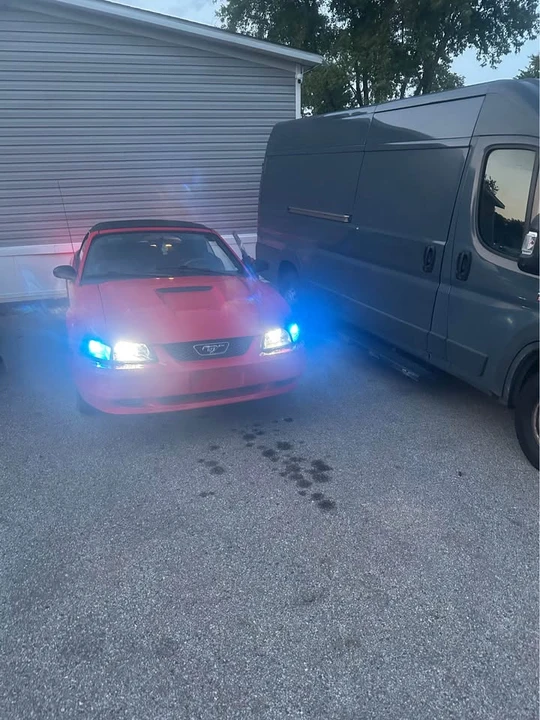 2000 Ford SN95 Mustang - Image 4 of 10