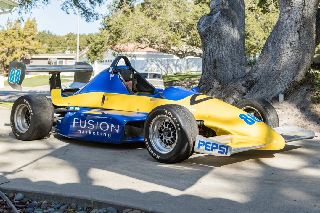 2000 Mazda Formula Mazda - Image 1 of 31