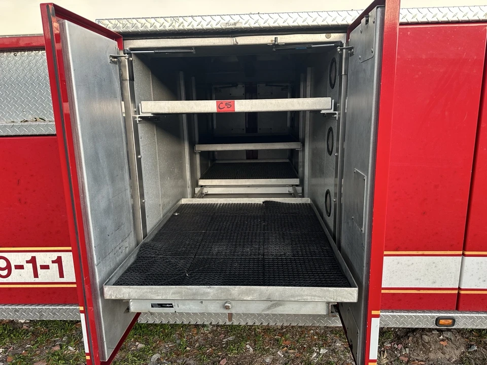 2000 Freightliner - Image 14 of 15