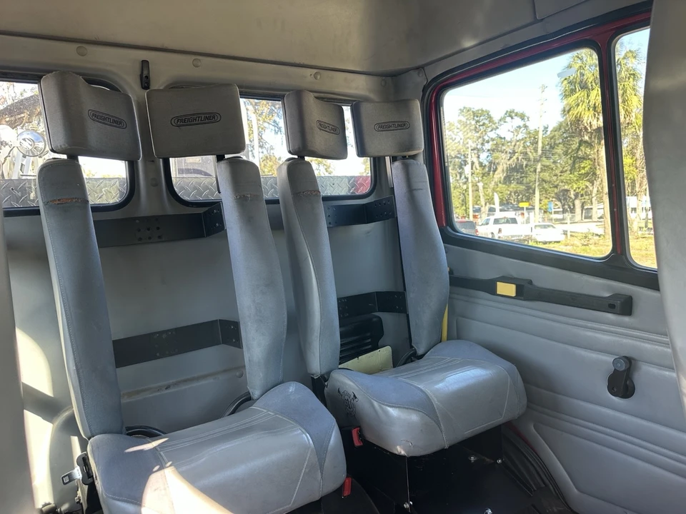 2000 Freightliner - Image 12 of 15