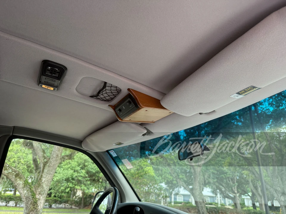 2000 GMC Savana - Image 10 of 26