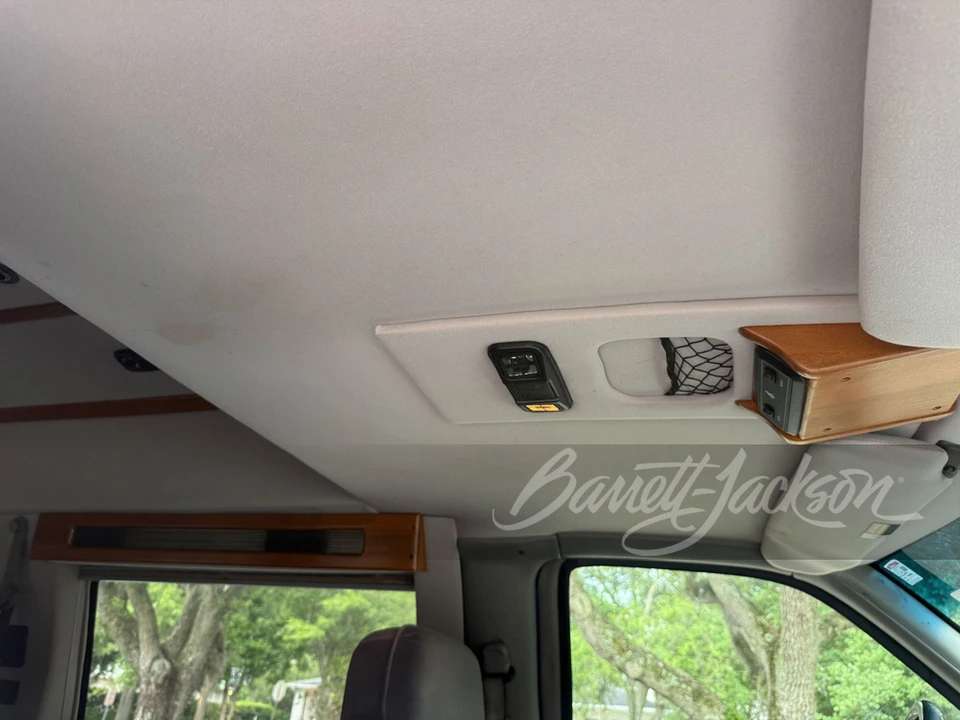 2000 GMC Savana - Image 18 of 26