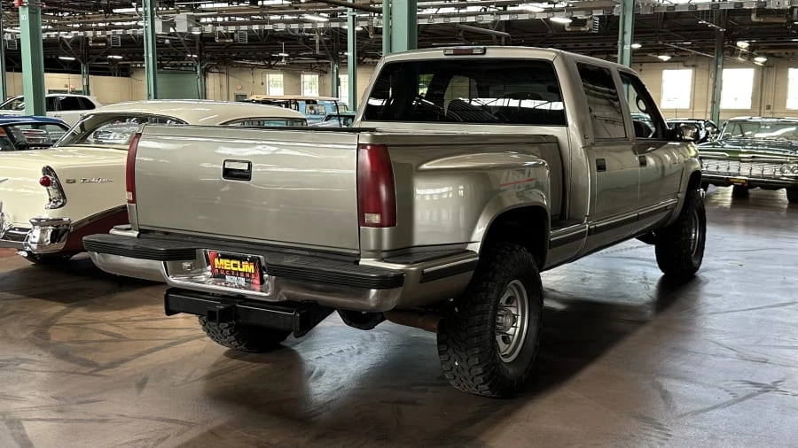 2000 GMC Sierra 2nd Gen - Image 3 of 6
