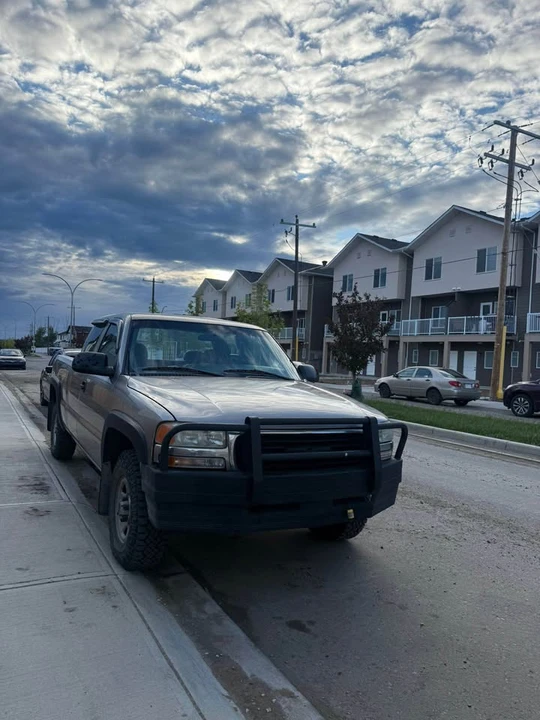 2000 GMC Sierra - Image 5 of 6