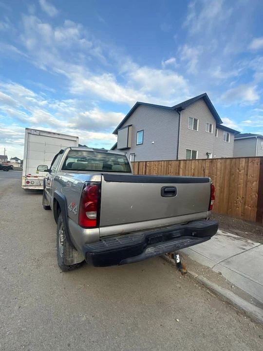 2000 GMC Sierra - Image 3 of 6