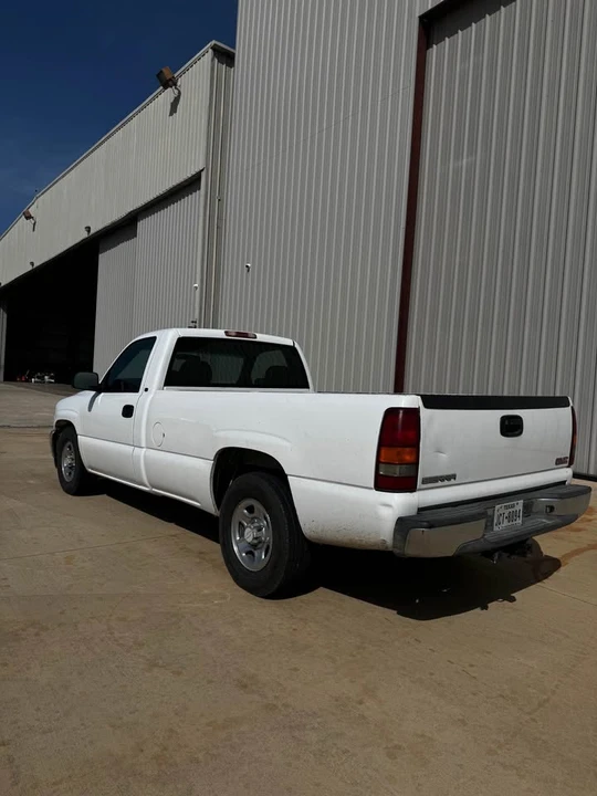 2000 GMC C/K - Image 2 of 5
