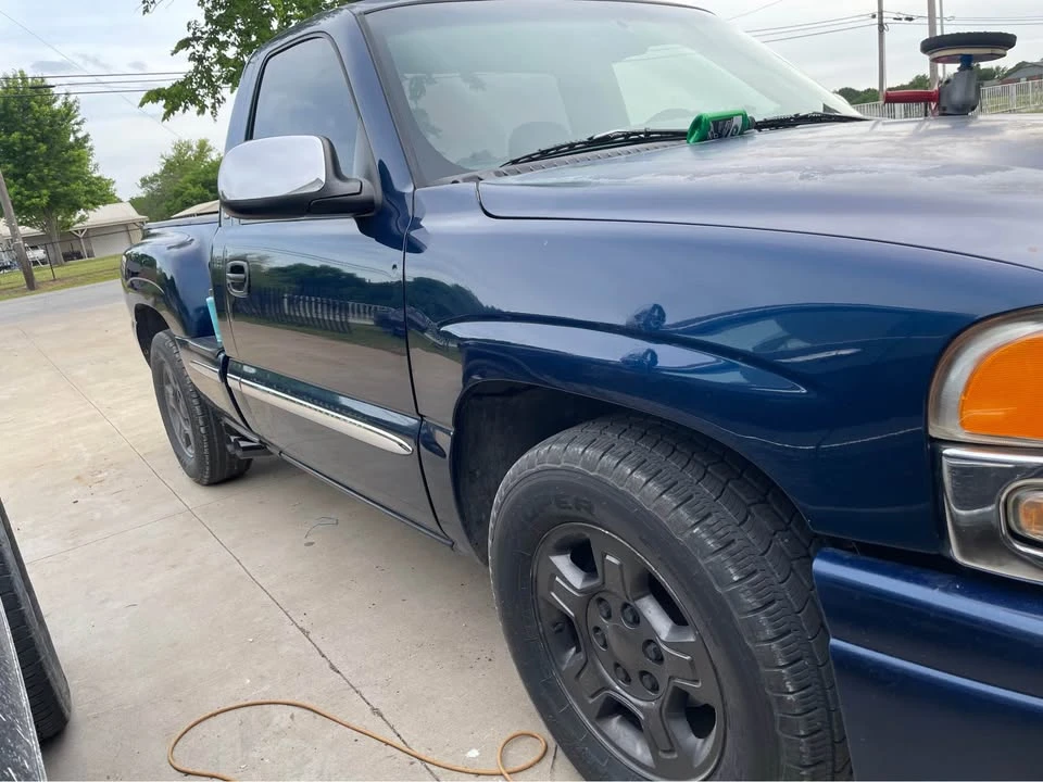 2000 GMC Sierra - Image 3 of 9